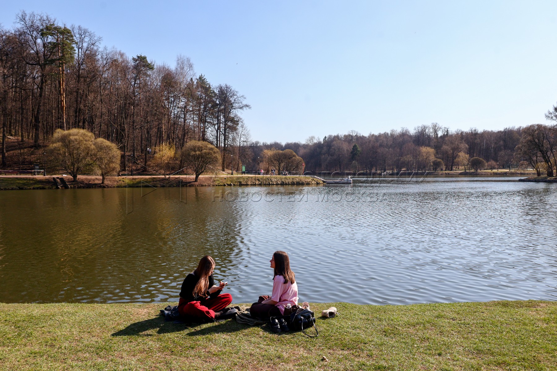 В воскресенье в Москве потеплеет до плюс 20 градусов