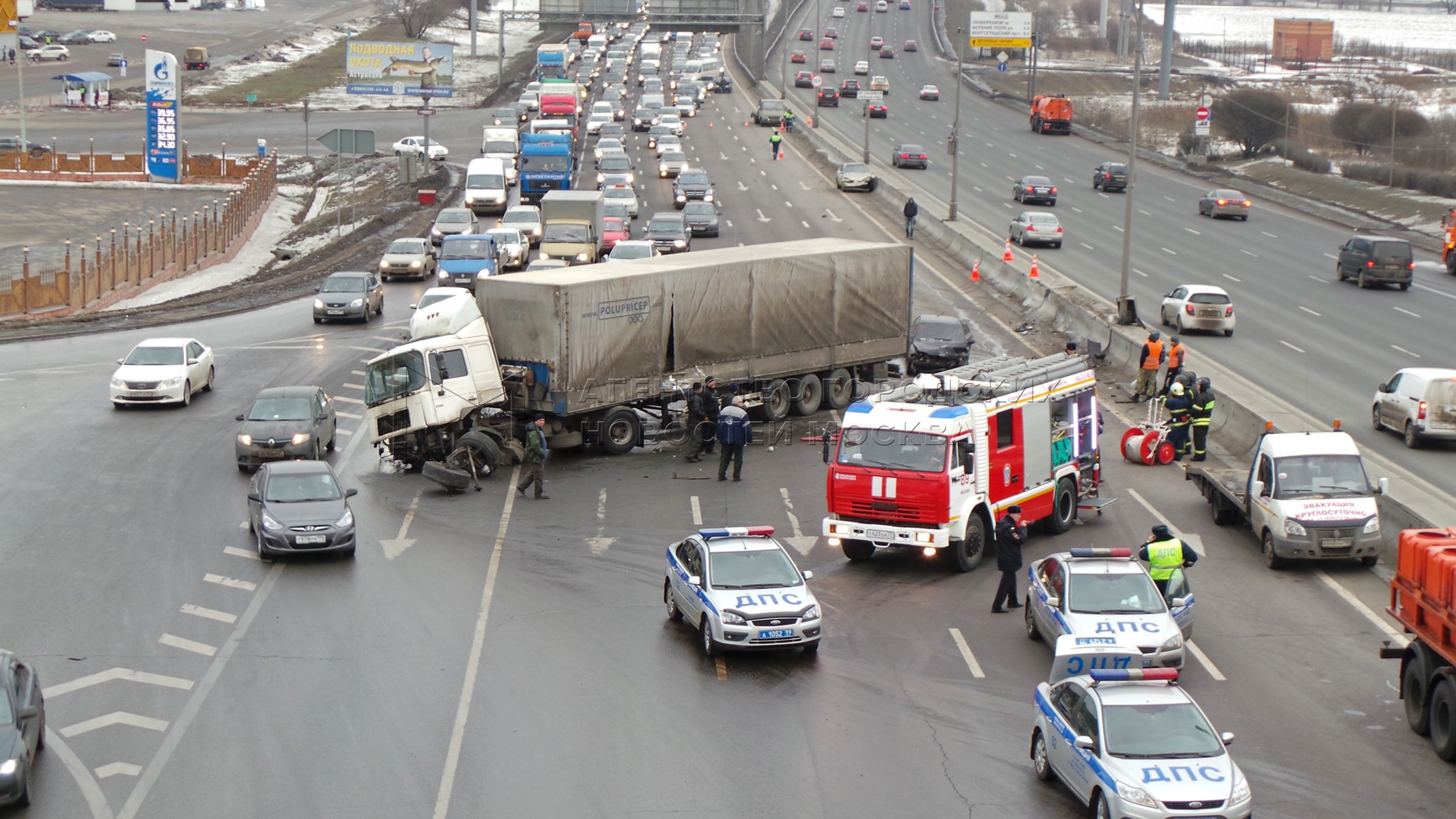 Перекресток грузовик