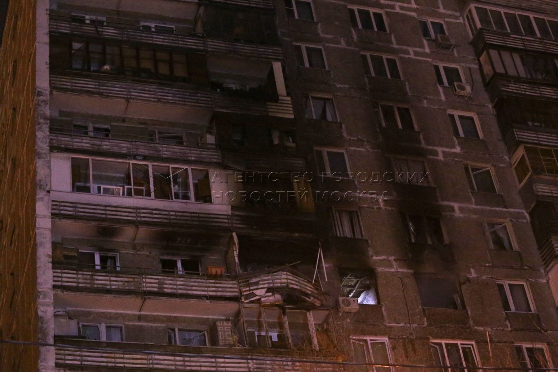 Теракт в москве вчера вечером. Пожар в квартире в Москве на улице Мурановская.