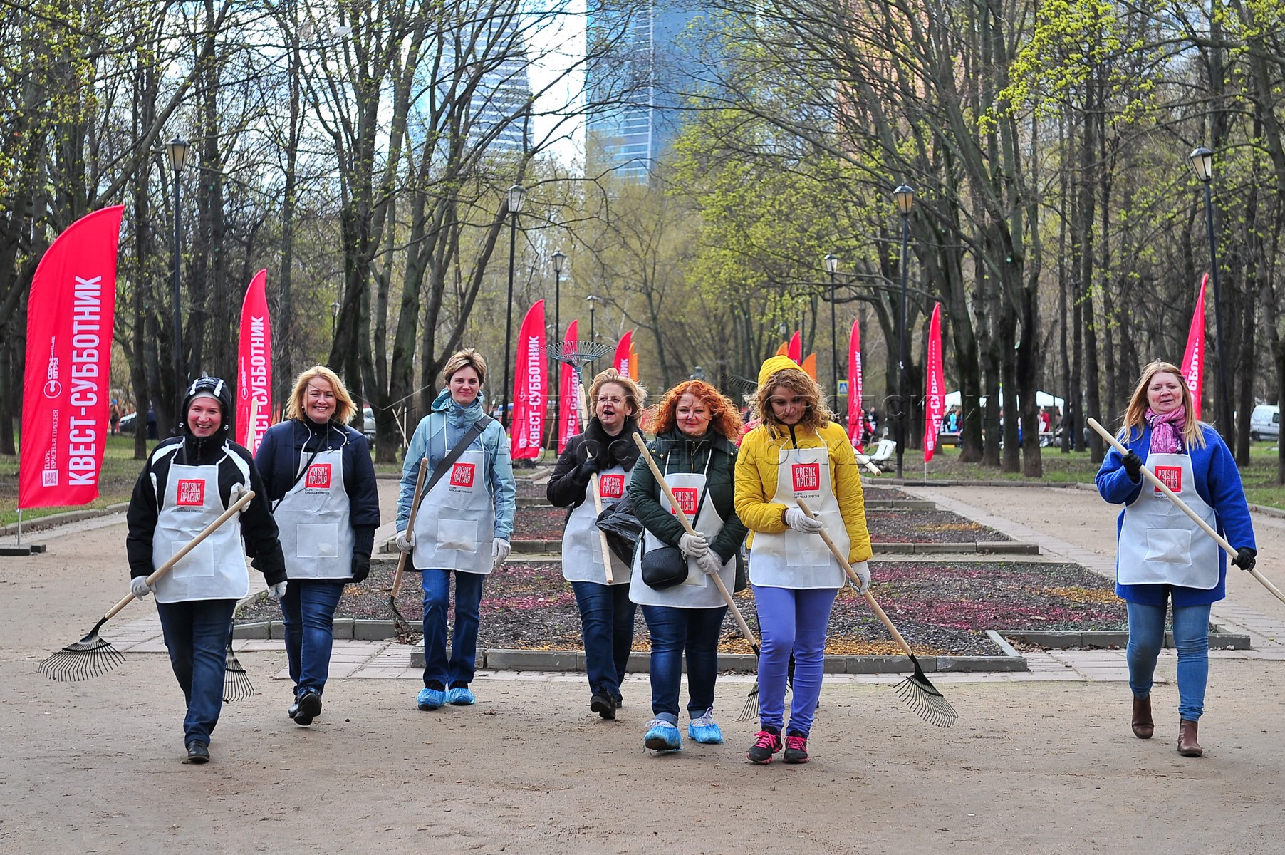 Общественные новости москвы. Директор парка красная Пресня. Парк красная Пресня. В 1990 году директор парка красная Пресня.