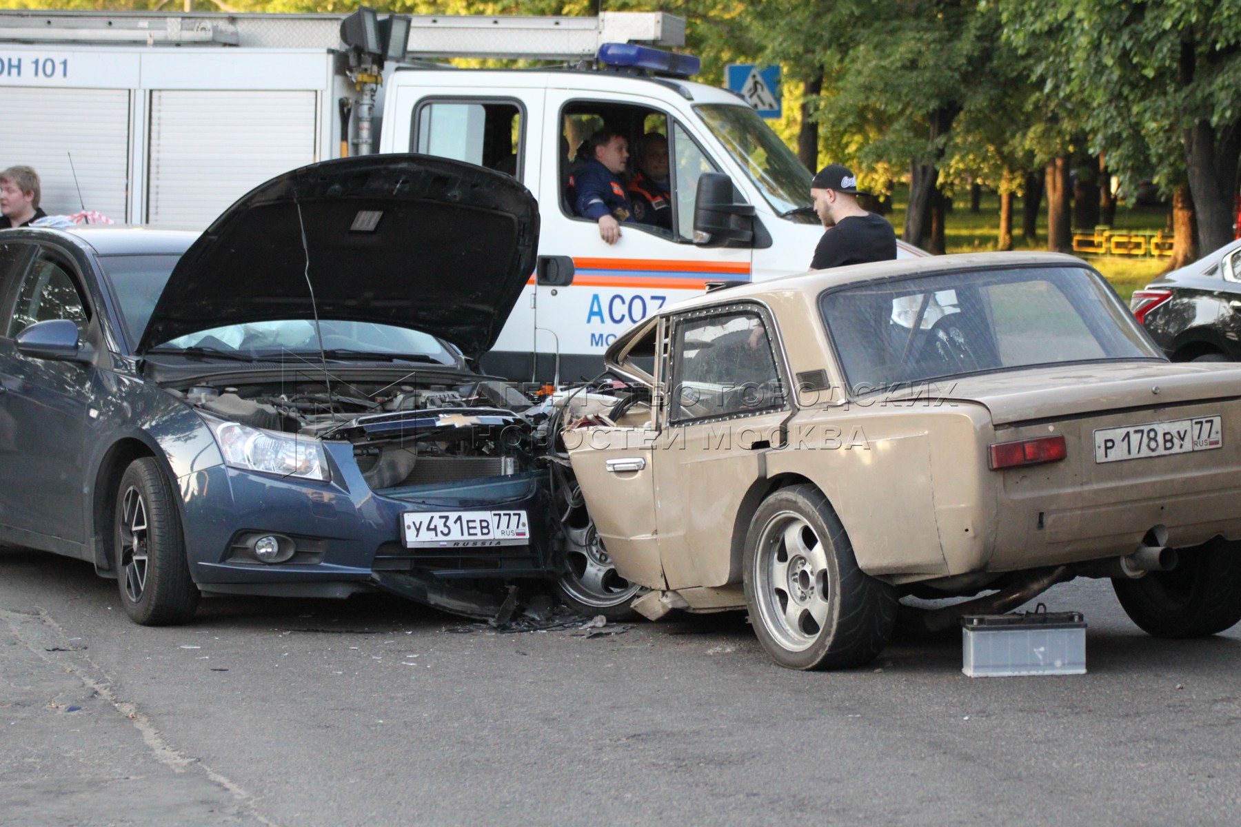Жуткая авария автоваза. Дтп автоваз. Аварии с участием автоваза. Дтп автоваз. Авария на мосту в саранске 5 декабря.