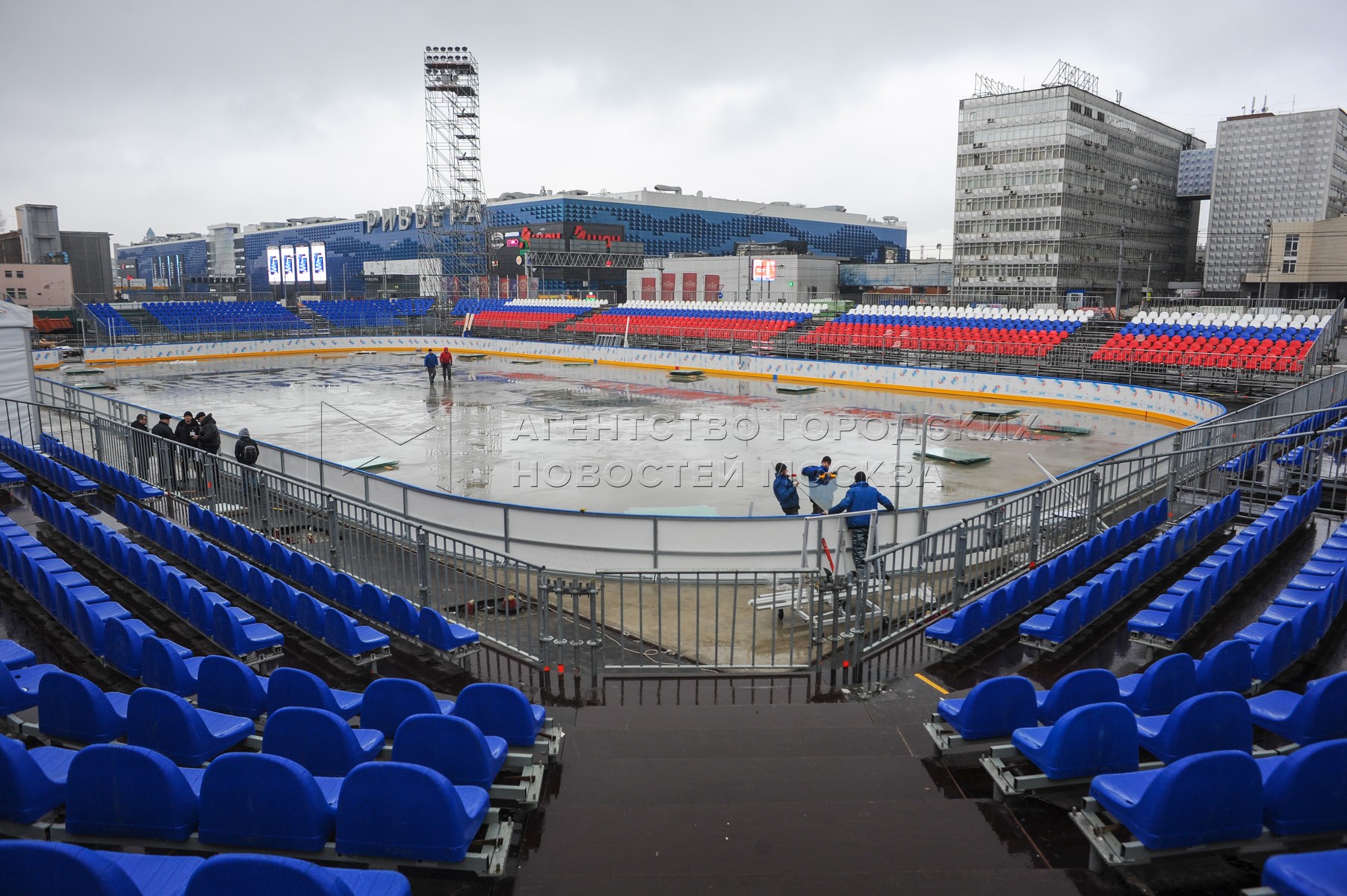 стадион парк легенд