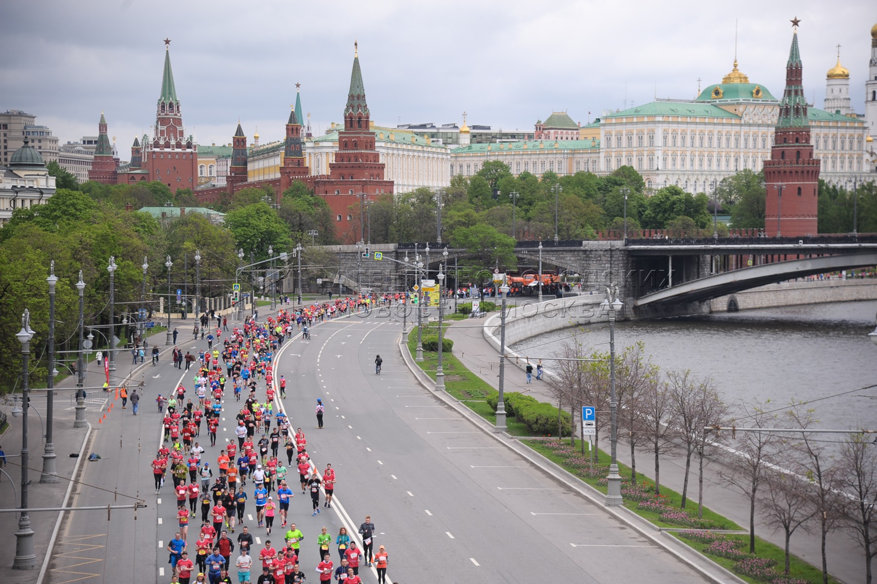 Москва участники