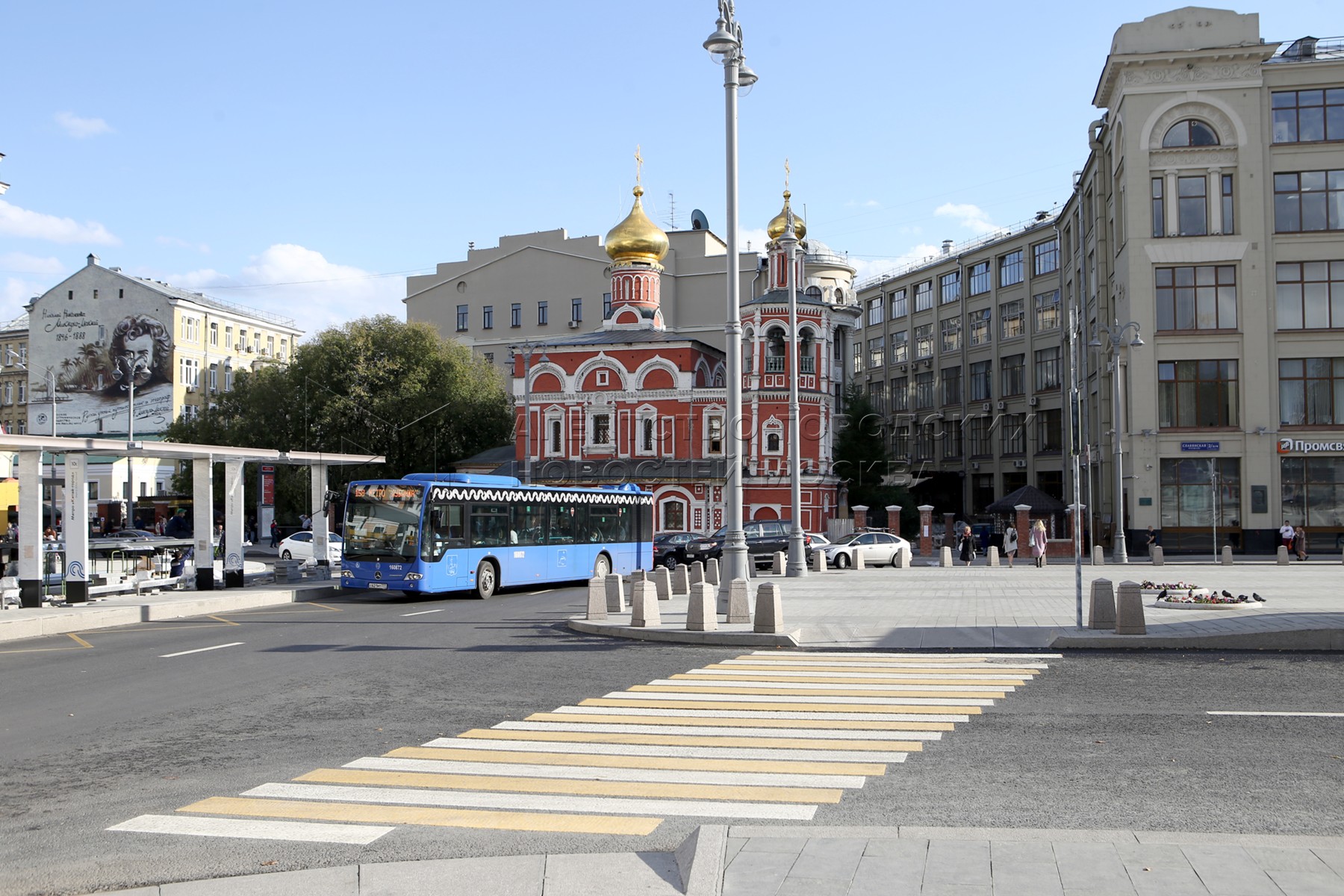 москва славянская площадь