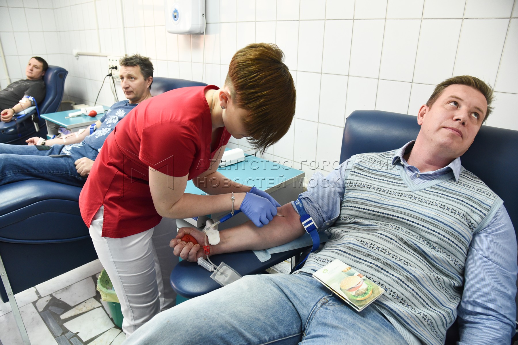 Фмба донор. Центр крови станция переливания крови ФМБА. День донора ФМБА. Центр крови Калуга. Центр крови ФМБА специалисты.