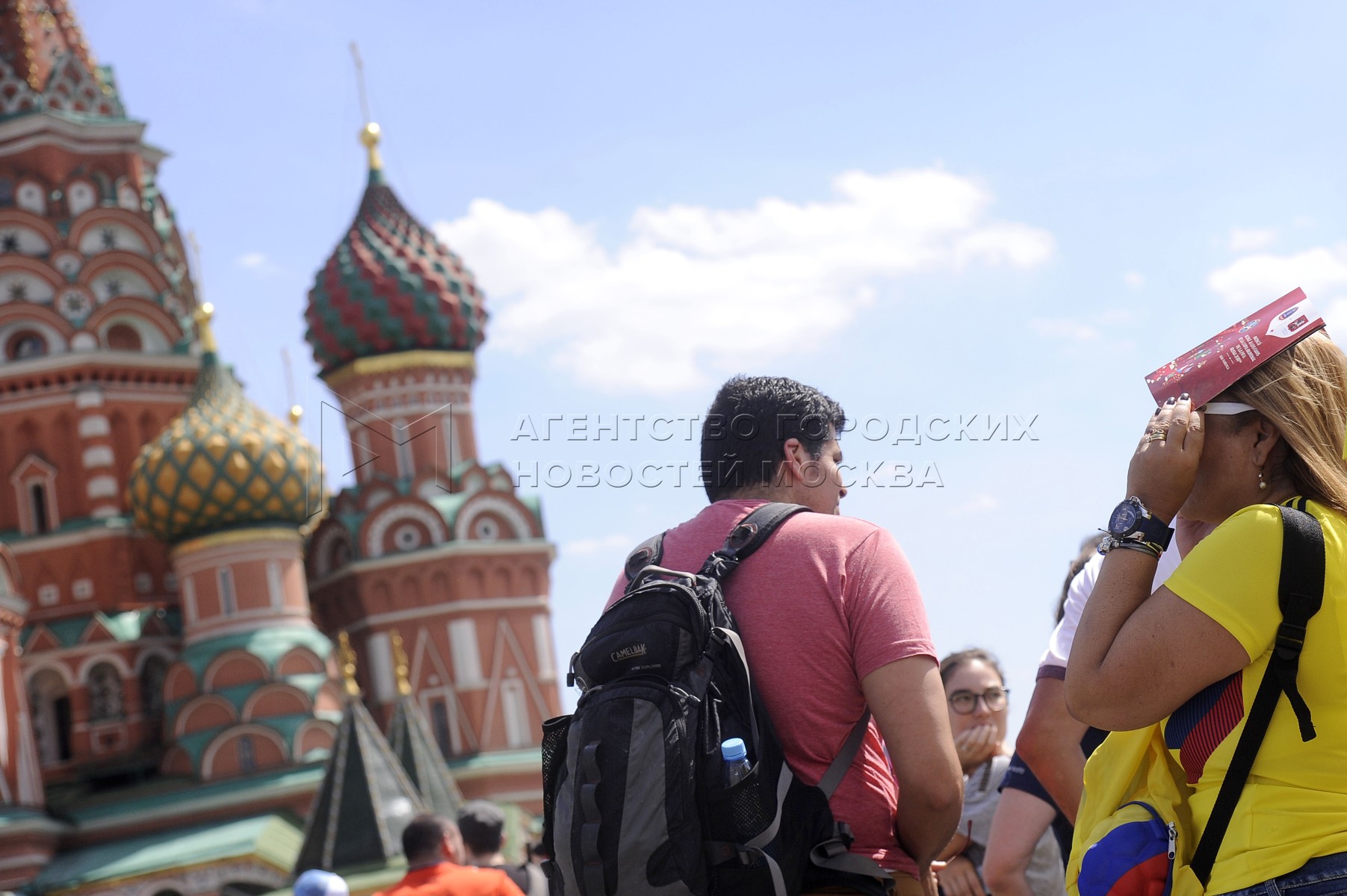 Россия принимает туристов