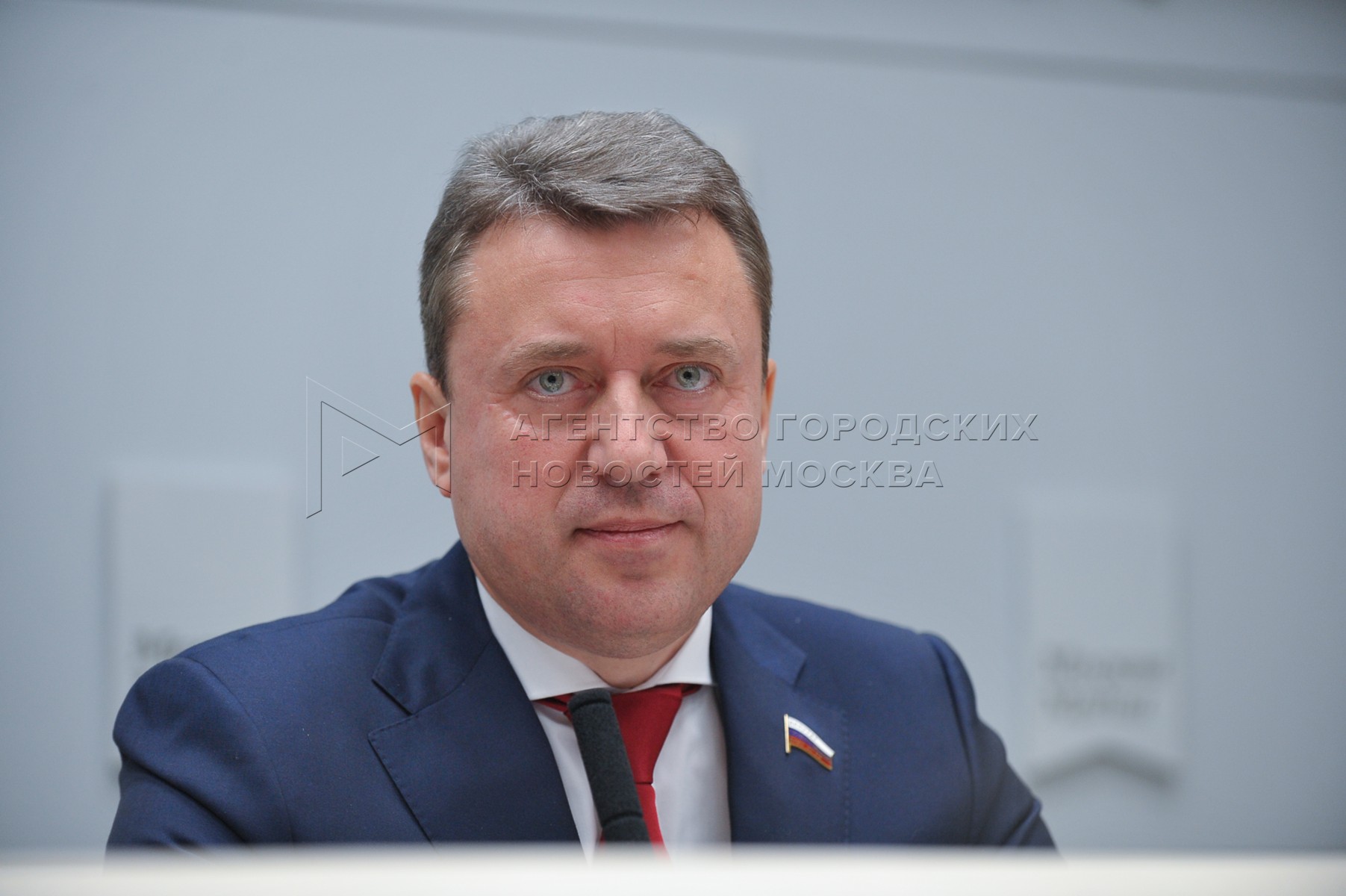 Госдумы анатолий вороновский. Анатолий борисович выборный. Депутат государственной думы анатолий беляев. Анатолий борисович выборный помощник. Выборный председатель.