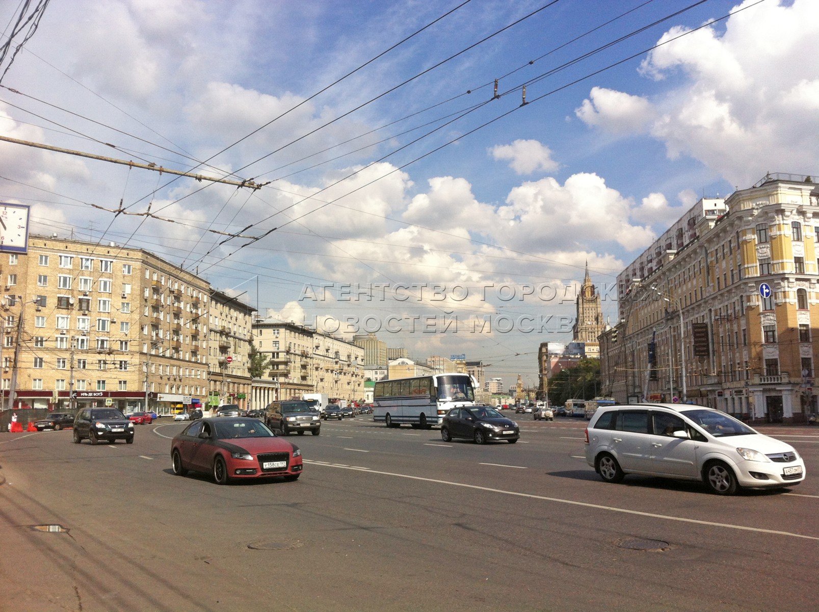 Смоленский бульвар 19 стр 2. Зубовская площадь Москва. Смоленский бульвар д2. Москва Зубовская площадь 3 с. Зубовская площадь фото.