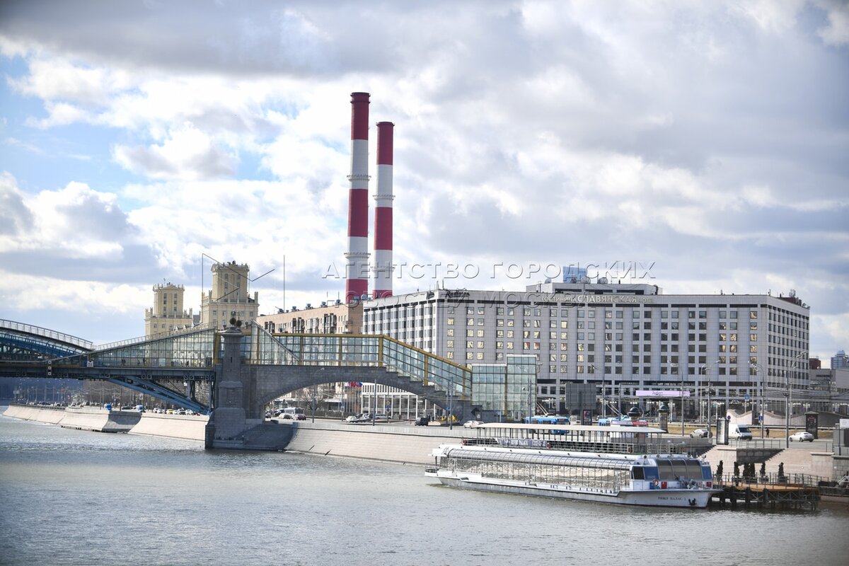 Бережковская набережная панорама. Бережковская набережная 24. Бережковская набережная. Реконструкция пластик бережковская набережная. Бережковская набережная.