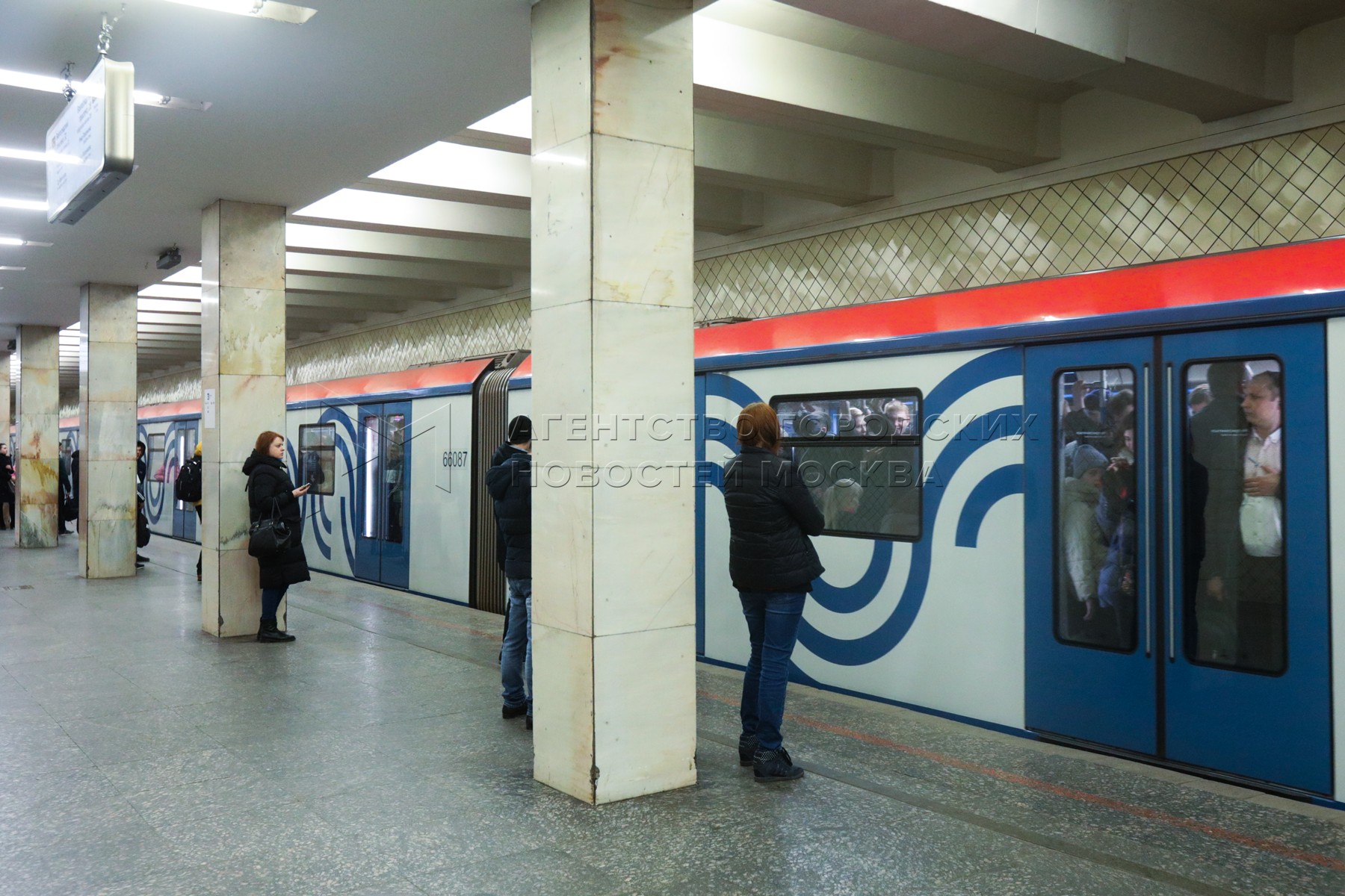 станция метро волгоградский проспект