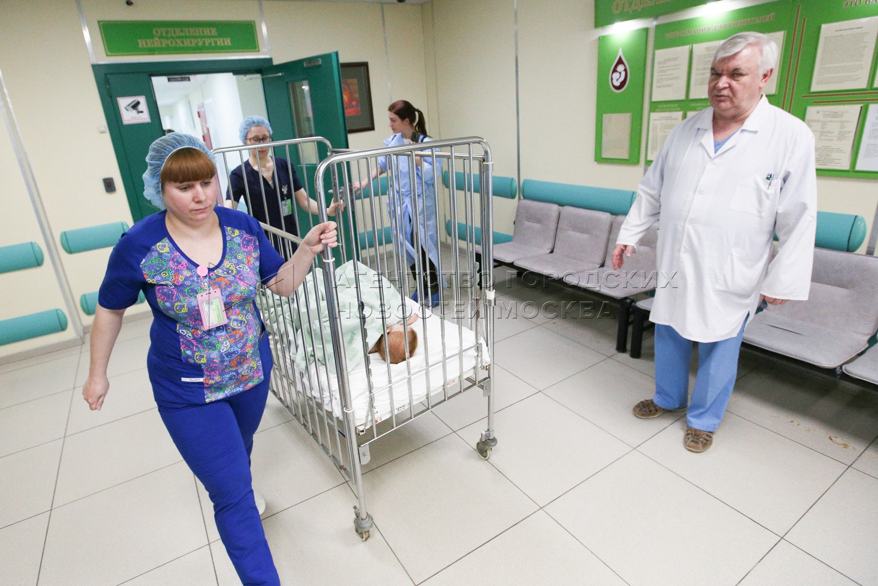 волонтеры морозовская больница москва