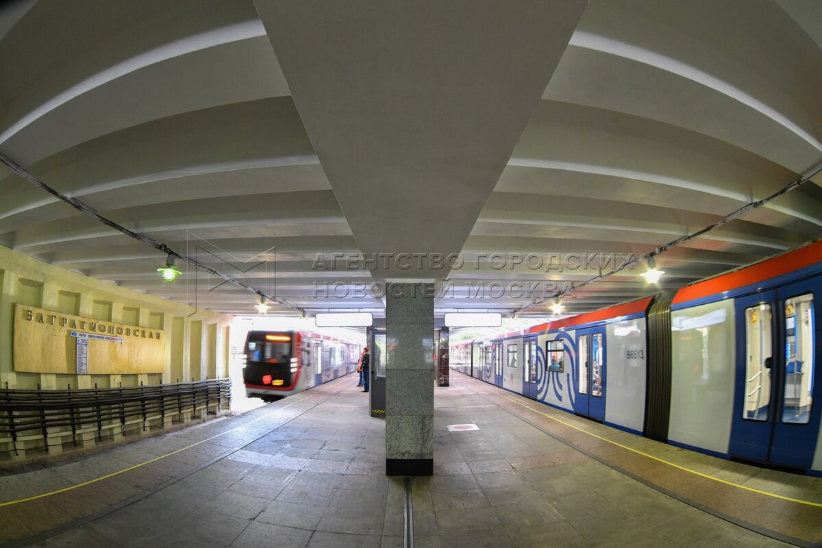 Станция Багратионовская Филевская линия метро платформа