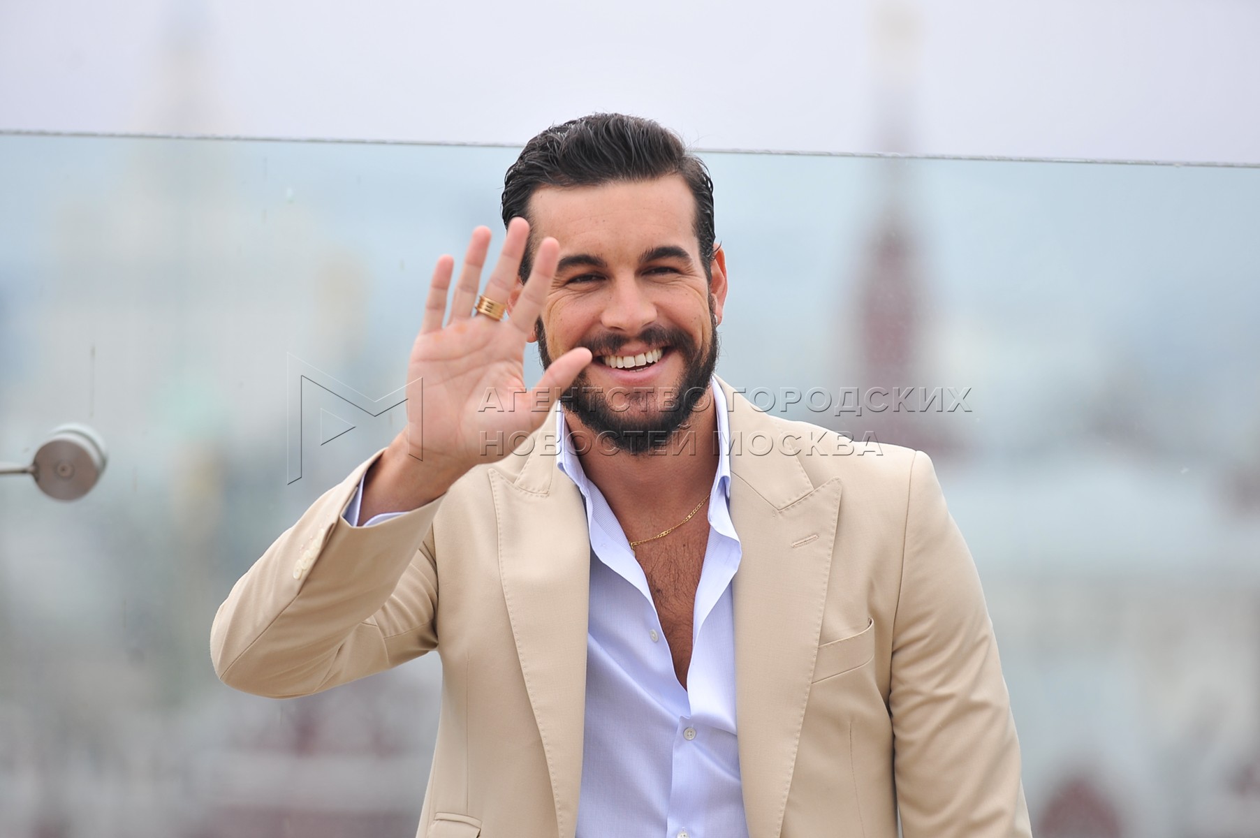 алекс гонсалес. мигель анхель сильвестре испанский актёр. испанские актеры. скотобойщик артист из испании. скотобойщик артист из испании.