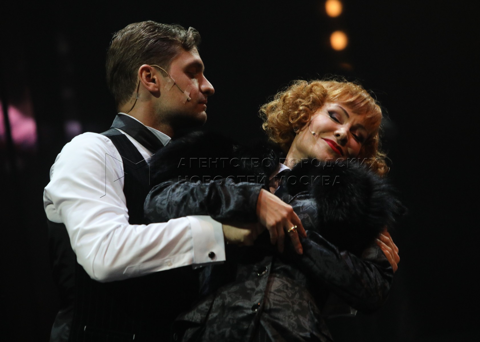 спектакль признание в любви. нонна гришаева спектакль вахтангова. спектакль признание в любви. нонна гришаева люся. признание в любви» (реж.