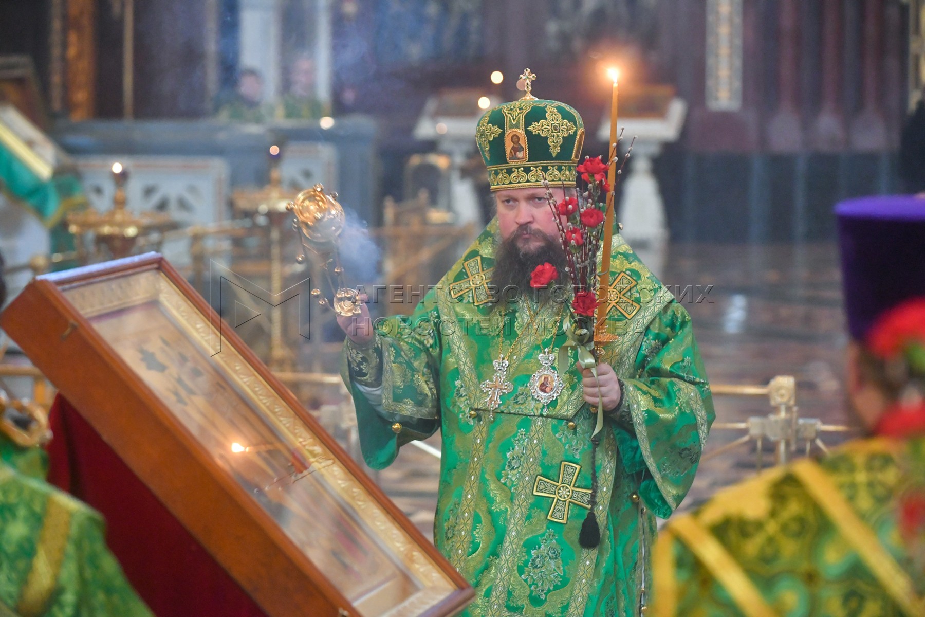 богослужение в храме некрасовка