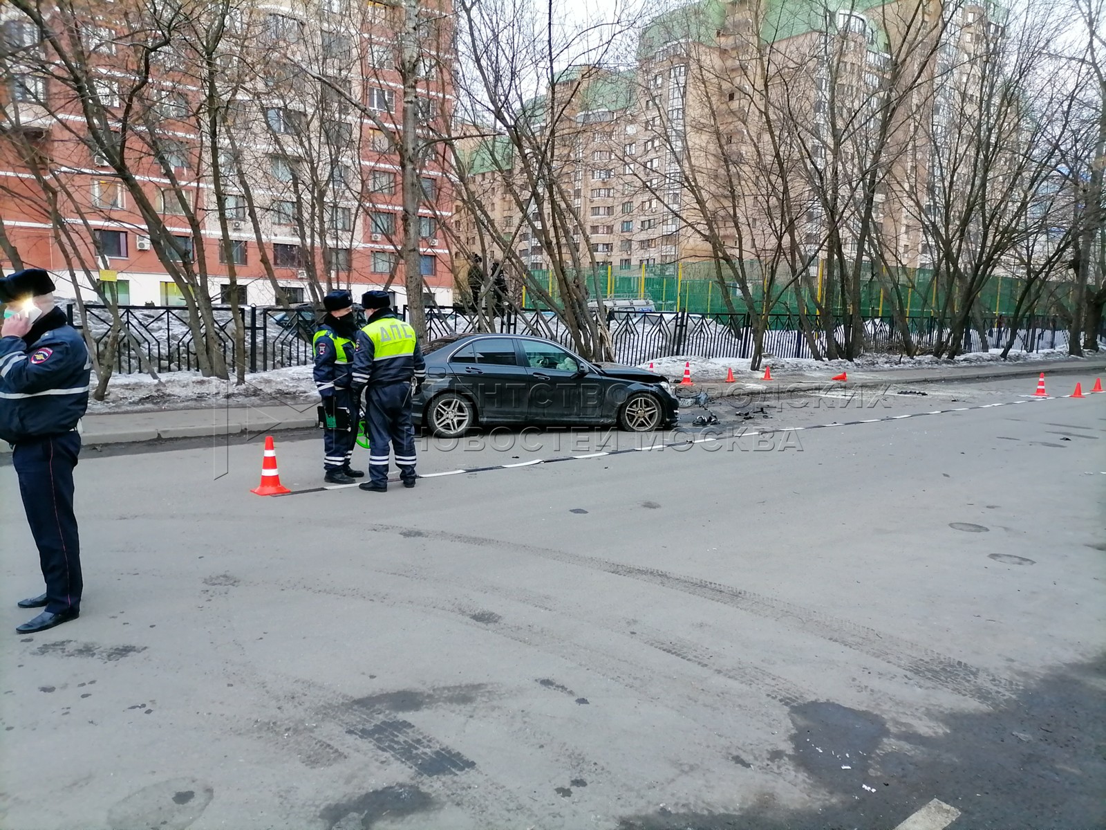 Случай в москве вчера. ДТП на Зельевом переулке Москва.