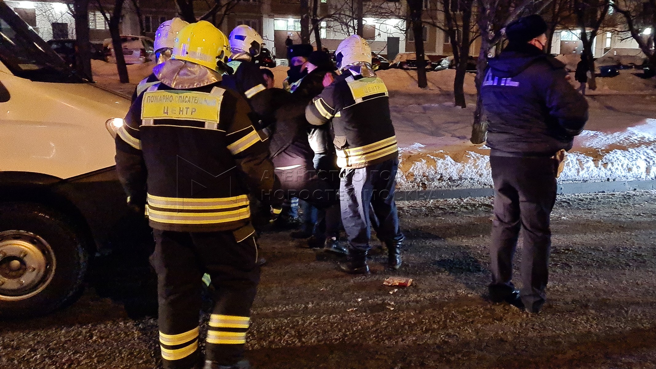 Инцидент москва. Авария на Новочеркасском бульваре. ДТП на Новочеркасском бульваре. Происшествия в Марьино сегодня на Новочеркасском бульваре. Марьино происшествия Новочеркасском бульваре вчера.