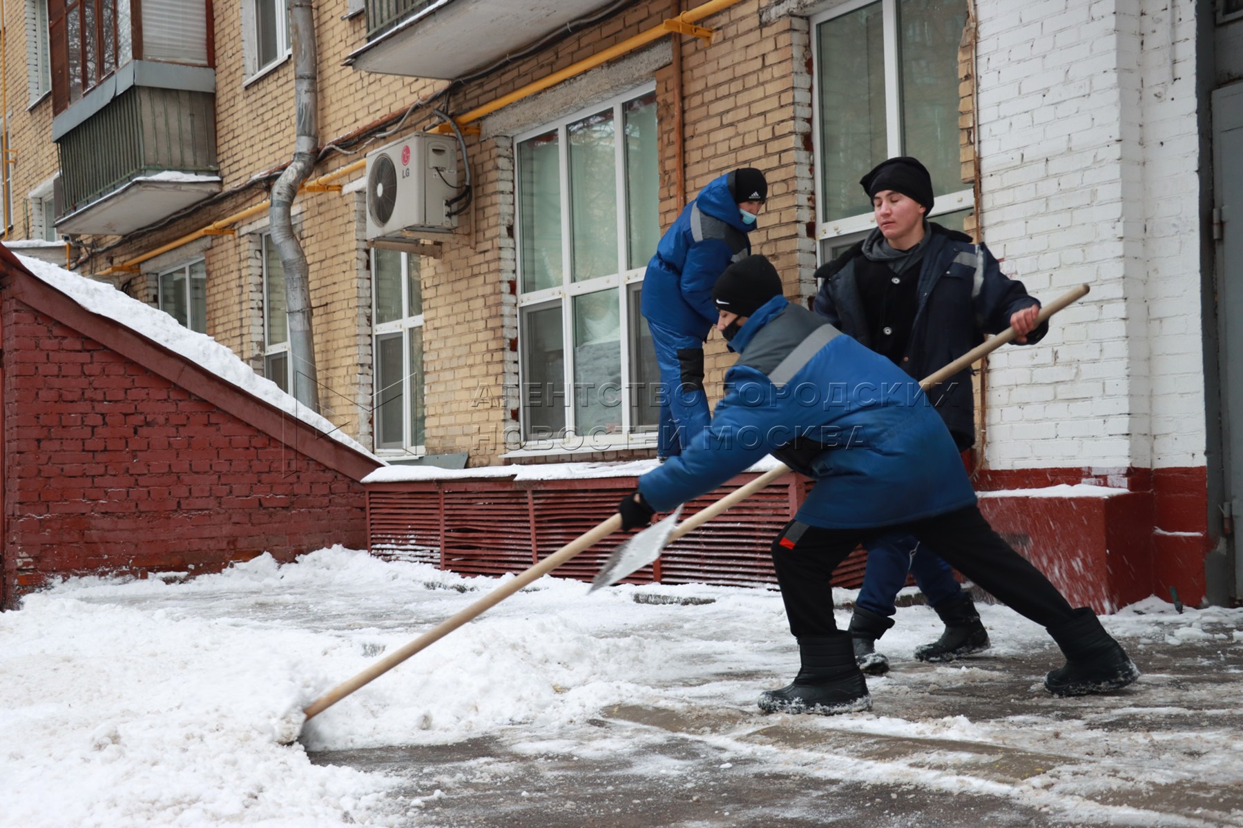 Лефортово уборка снега