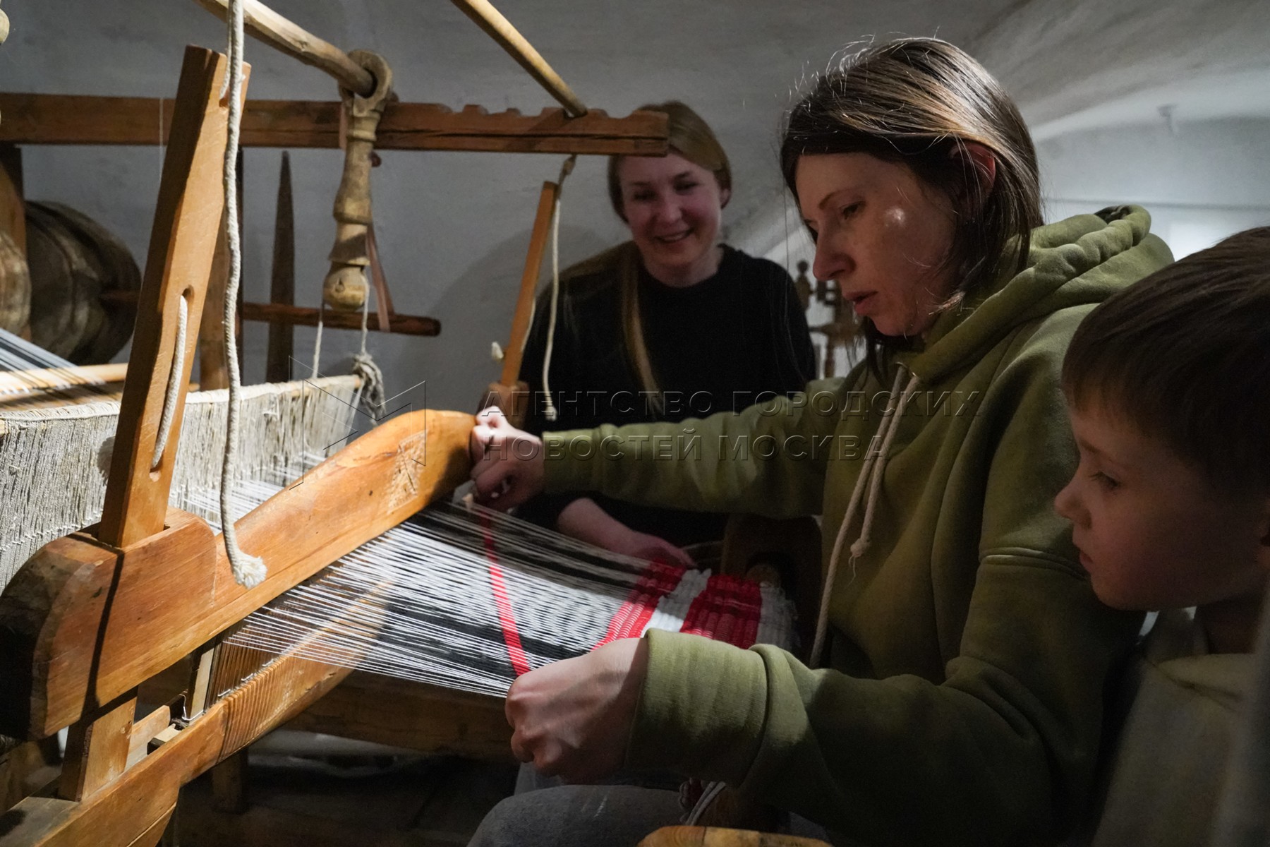 музей русского быта по сусекам фото. музей сусеки открытки. музей по сусекам. музей по сусекам. сусеки москва.