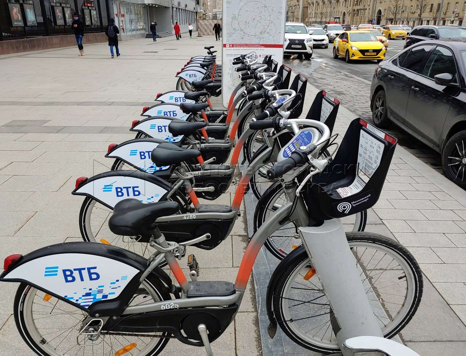 Велопрокат втб москва 2022. Московский велопрокат втб. Велопрокат в парке. Велобайк московский велопрокат. Как взять велосипед втб напрокат.
