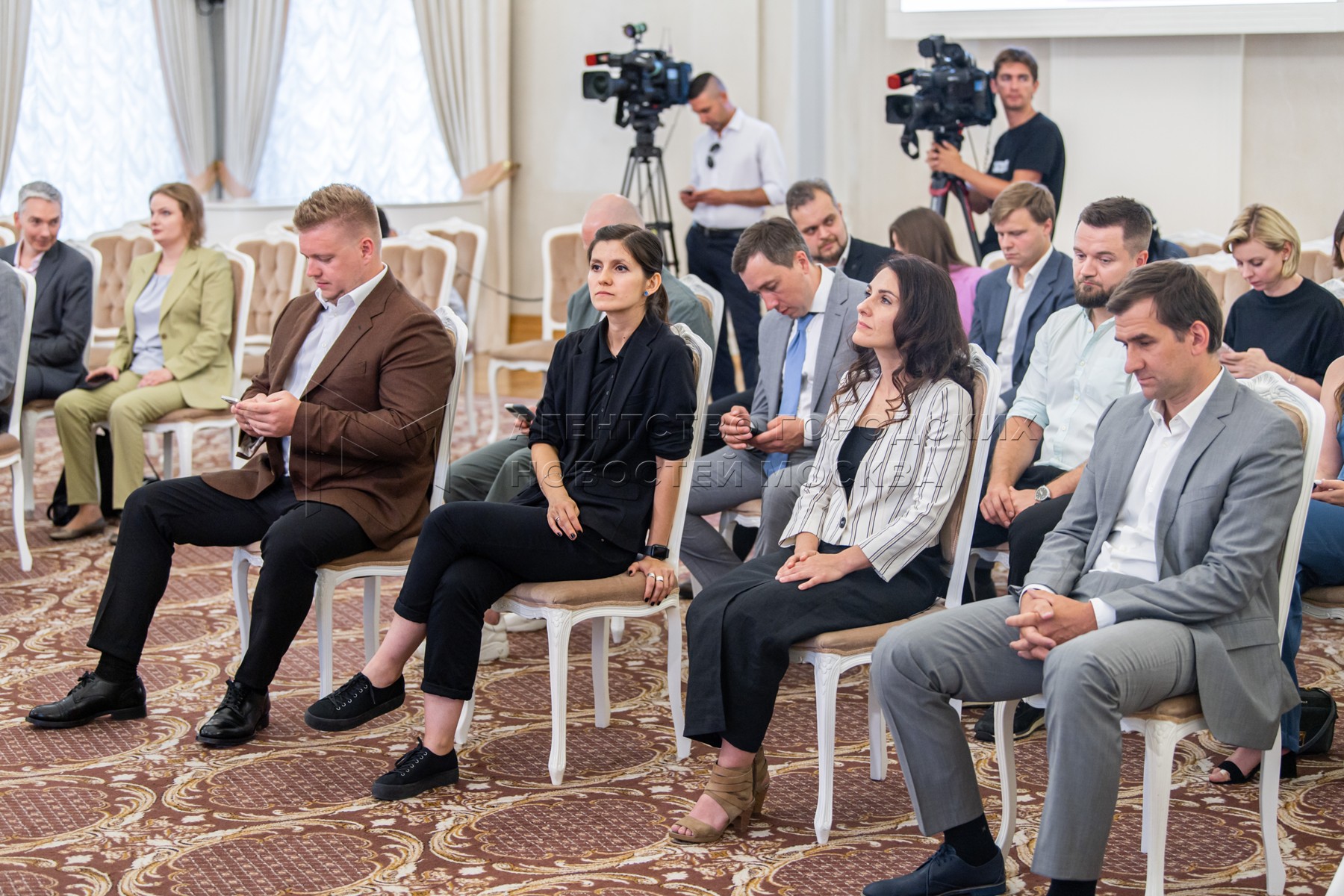 Премия город. Архитектурная премия Москвы. Главный Архитектор Московской области. Главный Архитектор Франции. Награждение архитекторов.