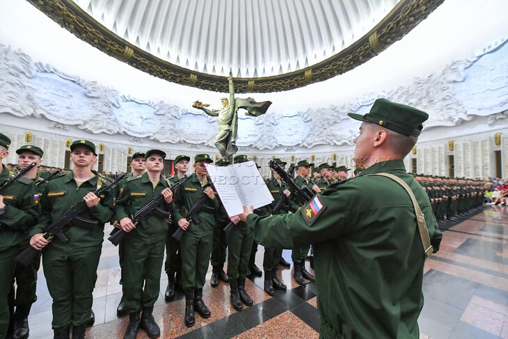 Присяга на поклонной горе преображенский полк