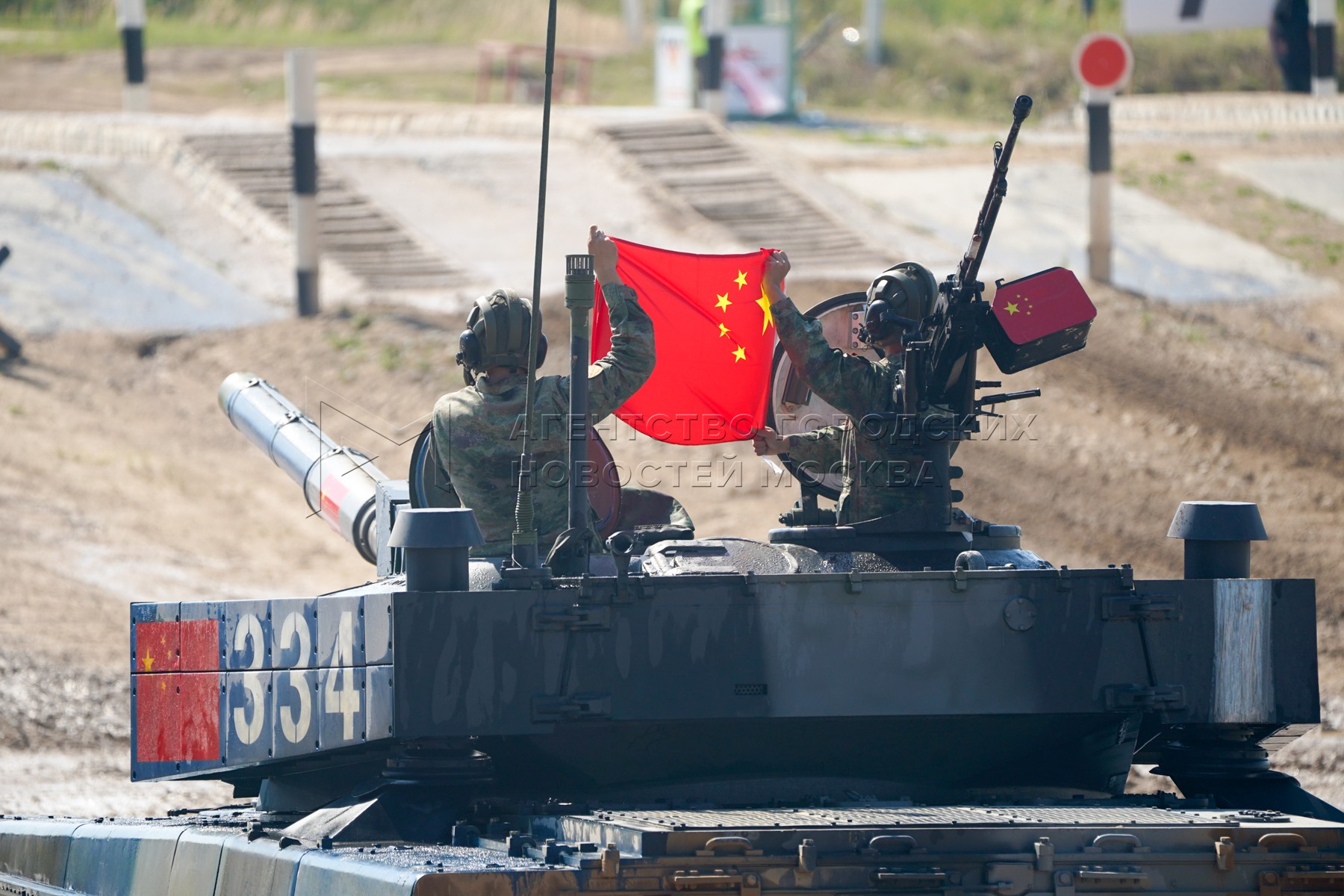Восточный военный союз. Алабино танковый биатлон 2022. Военные учения. Российско-китайские военные учения. Военные учения России и Китая.