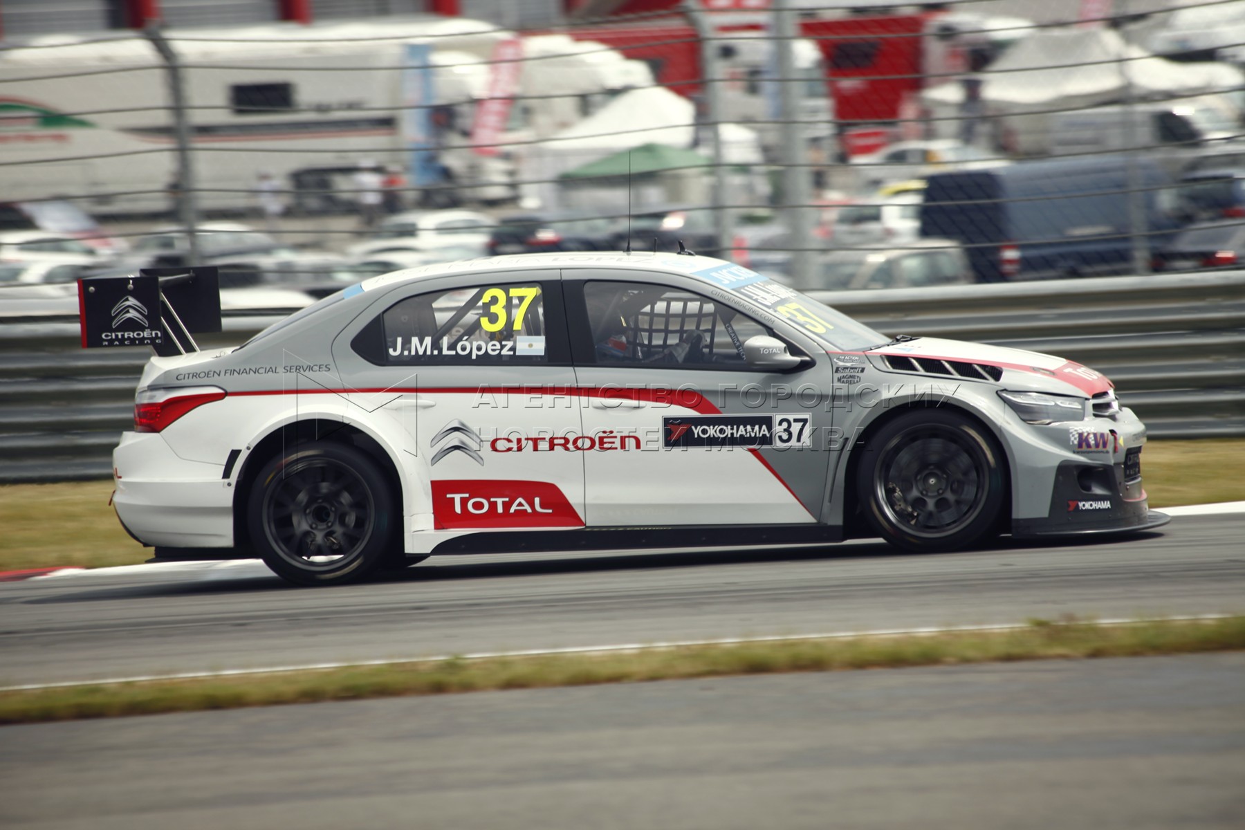 WTCC Safety car v60