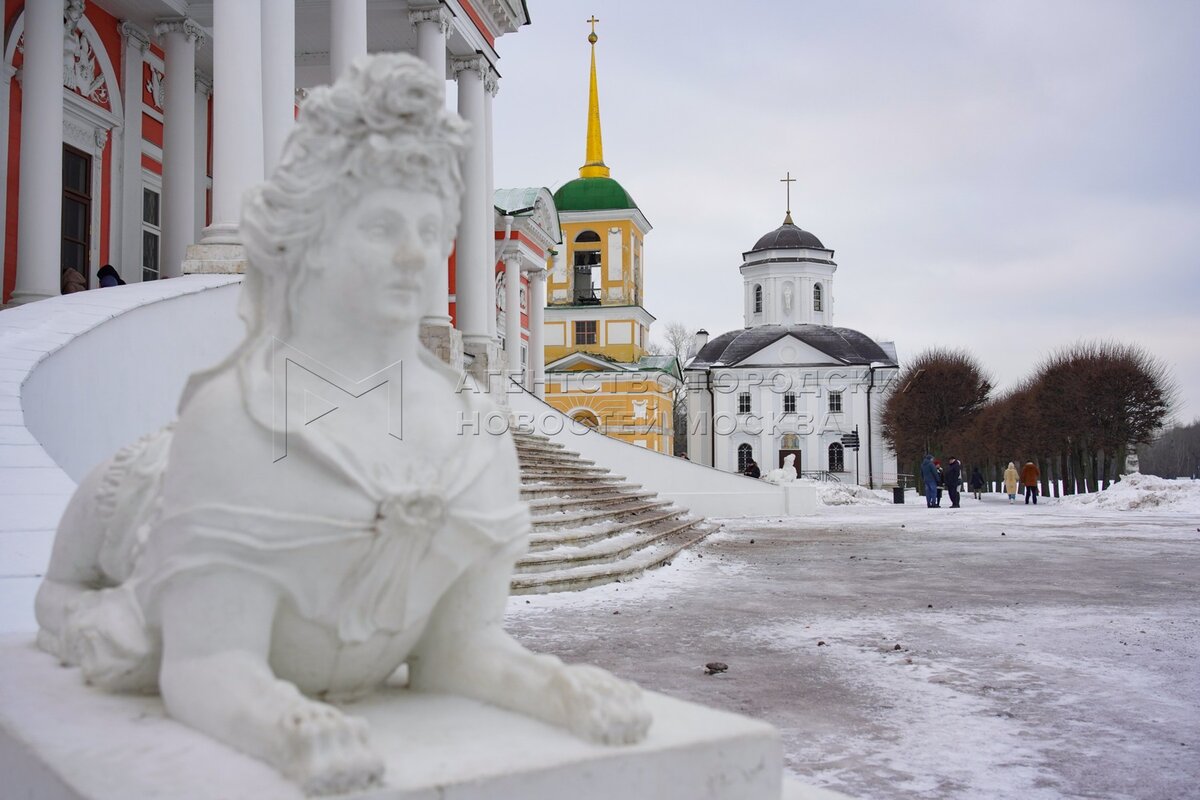 Усадьба Кусково в Москве зимой.