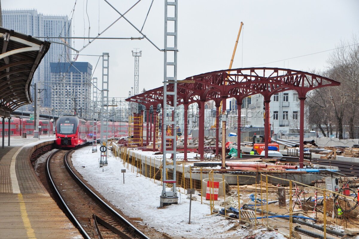 наземное метро в москве