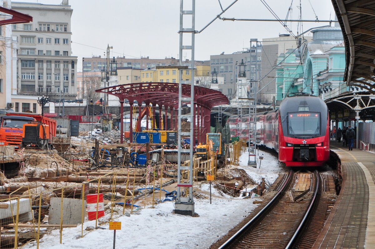 наземное метро в москве