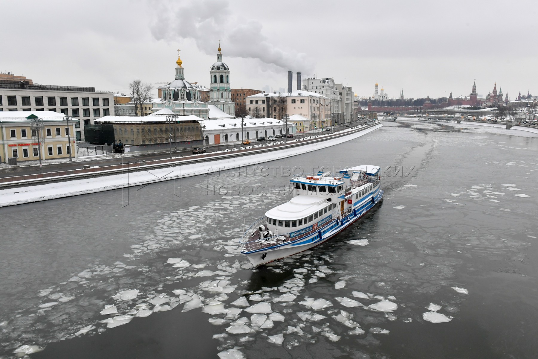 Москва река сейчас