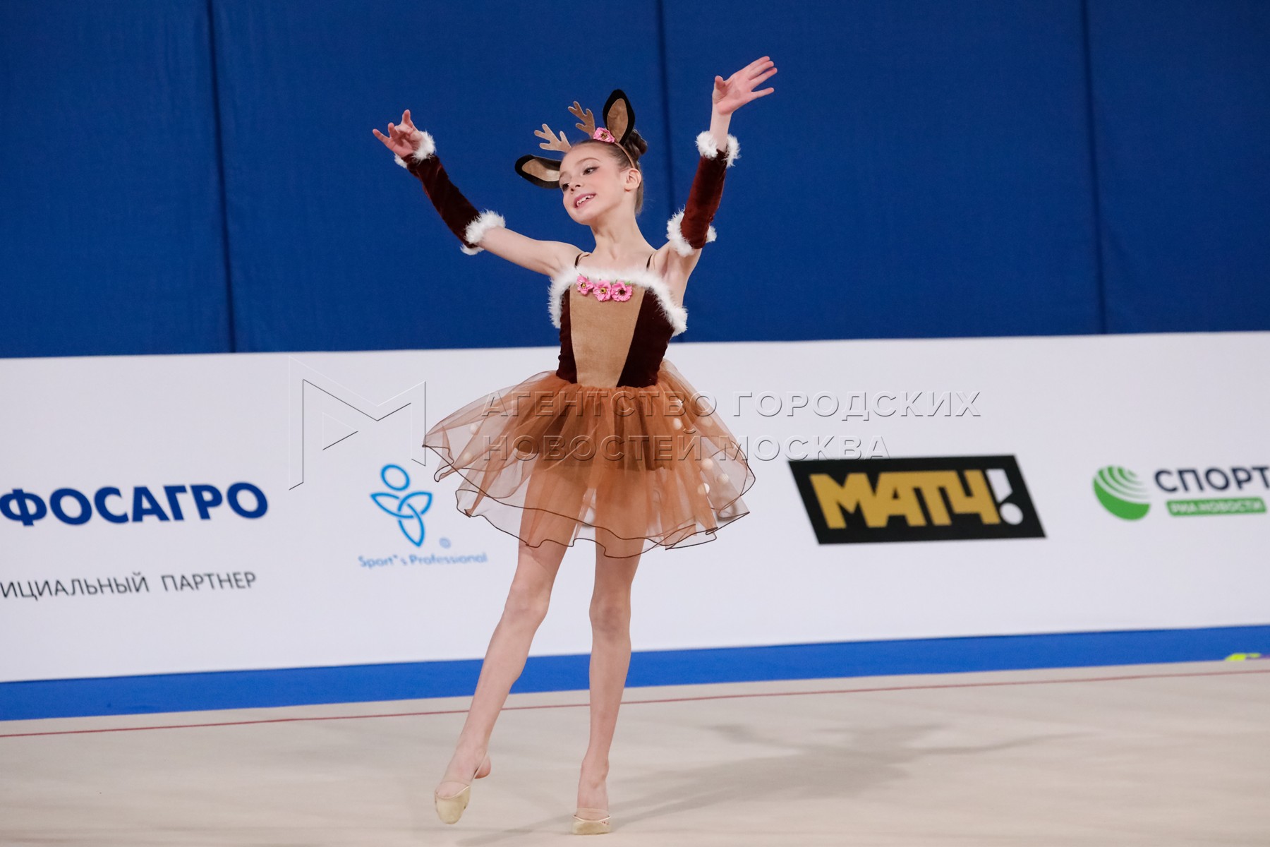 Художественная гимнастика для детей 🏅 | занятия в МСК, СПБ