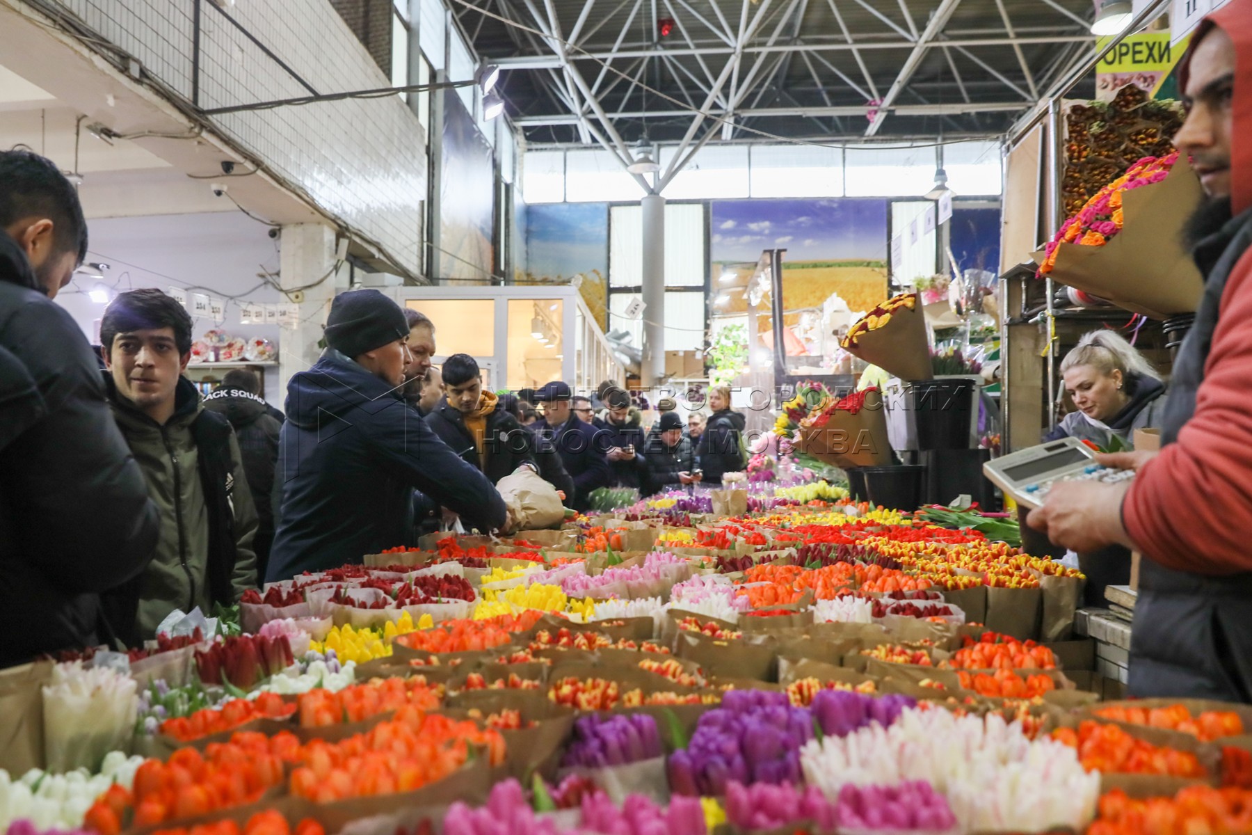 Рижский цветочный рынок