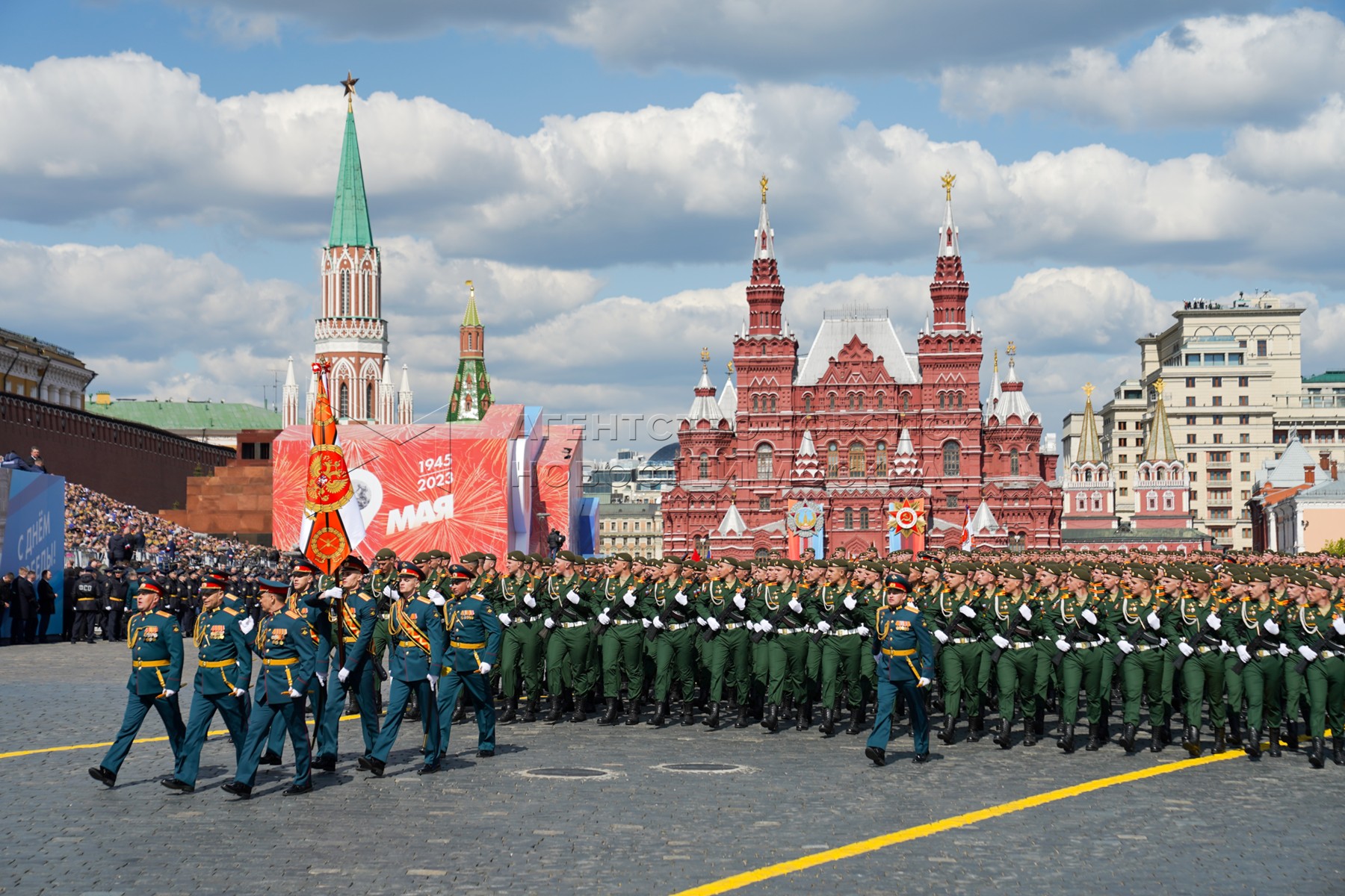 Проект военные парады россии