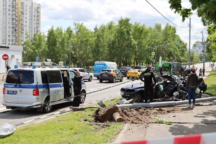 Авария бмв москва