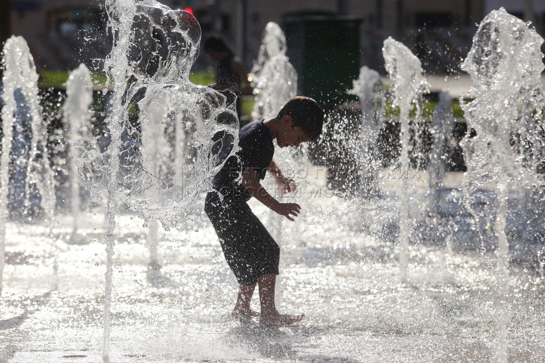 От жара и температуры. Жара июль. Сколько продлится жара на кубани 2024. Жара в кувейте 2021. Сколько продлится жара на кубани 2024.