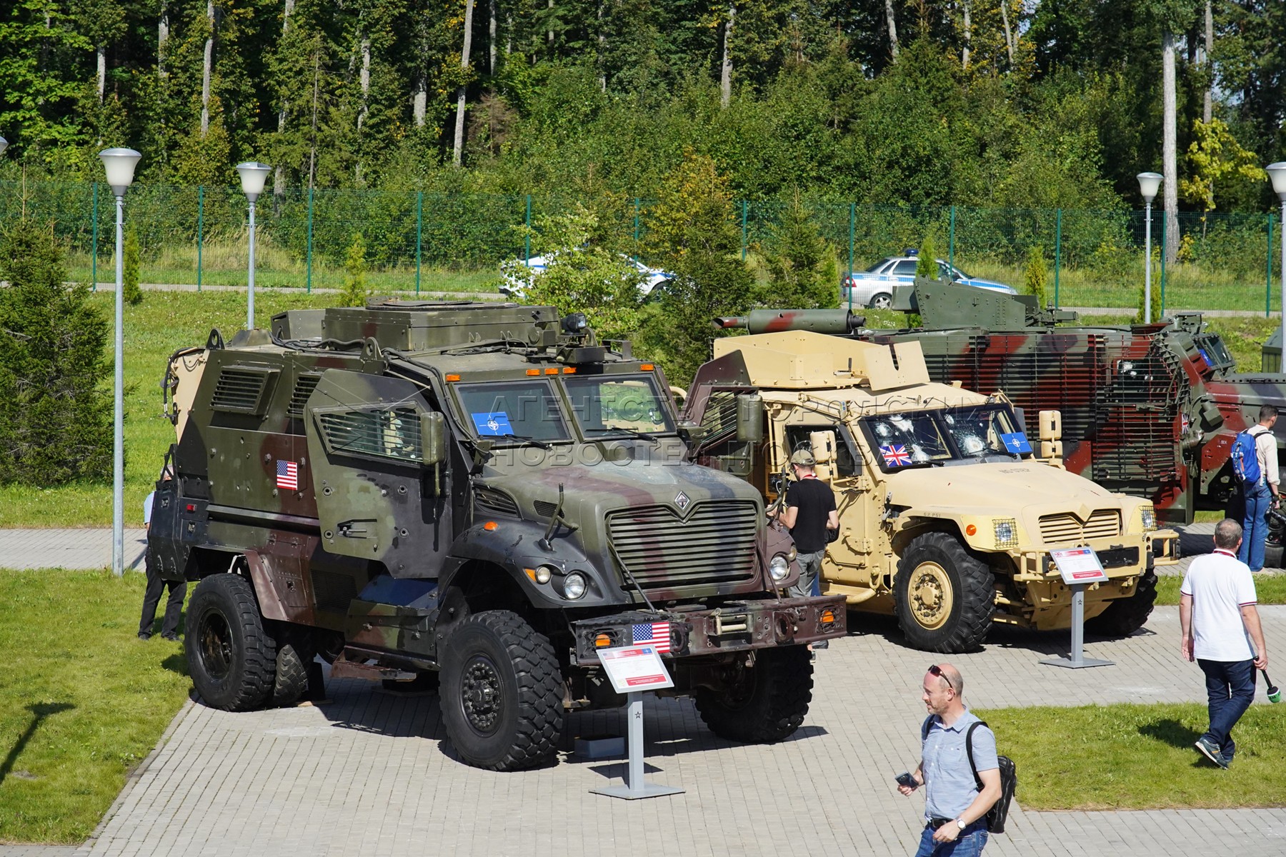 Выставка трофейной техники в верхней пышме 2024. Выставка военной техники 2023.