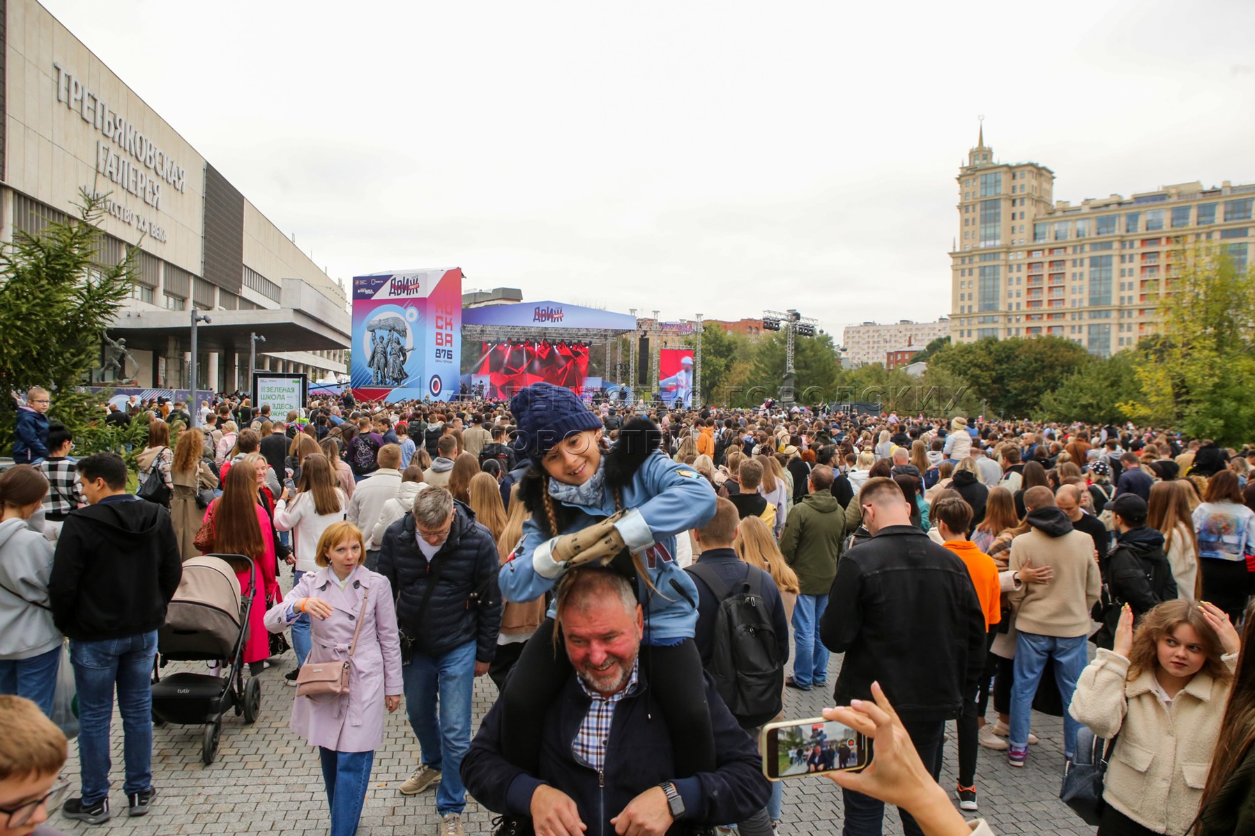 Движ фест 2024 москва. Движ фест. Фестиваль движ. Ко Дню празднования 800 летия Москвы. Движ фест 2023.