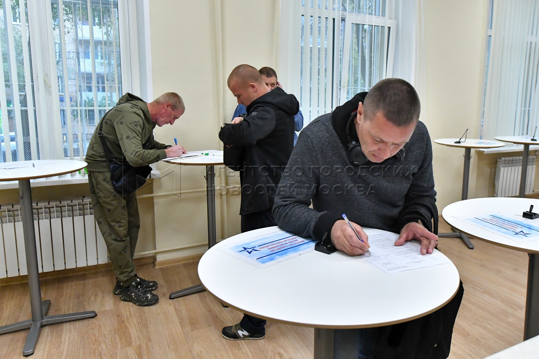 Единый пункт призыва яблочкова 5. Фото с пункта отбора на военную службу Яблочкова.