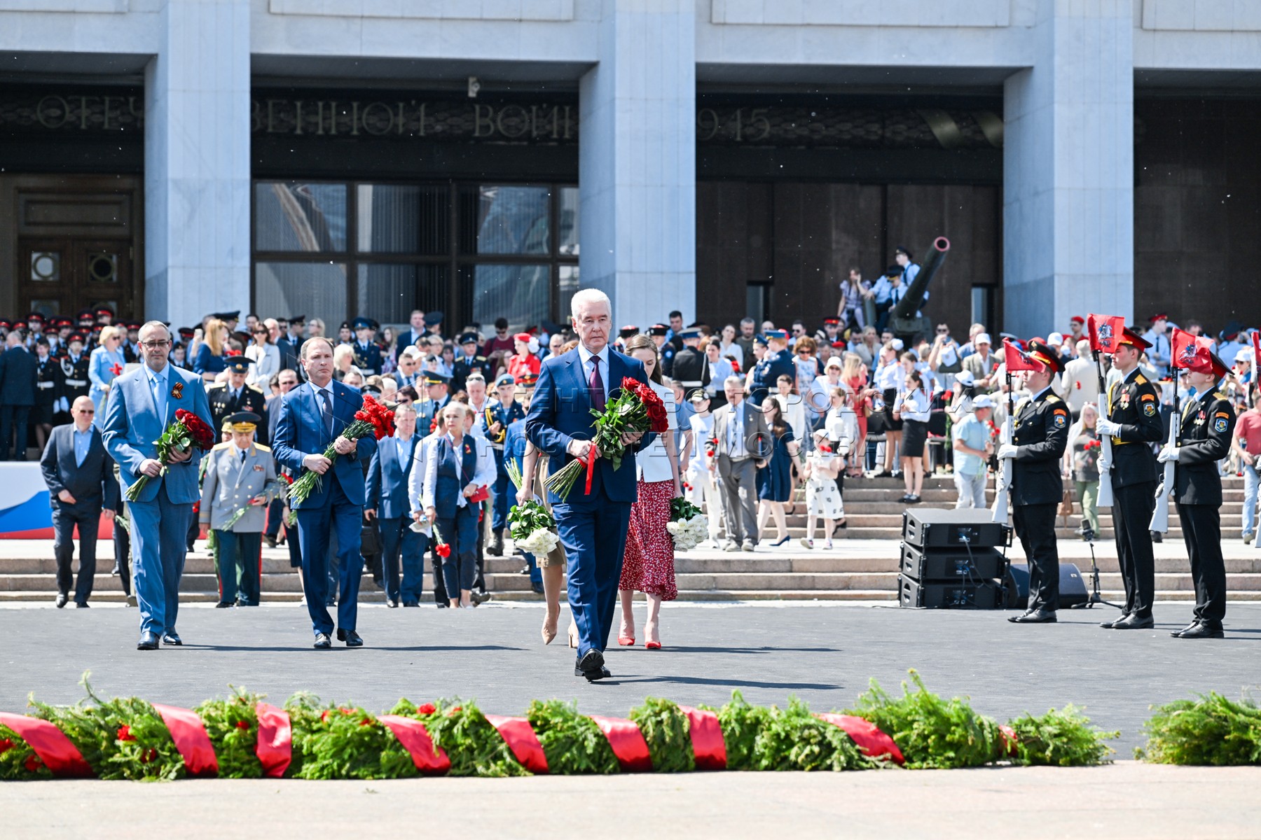 На Поклонной горе прошел парад кадет в честь 81-летия Победы