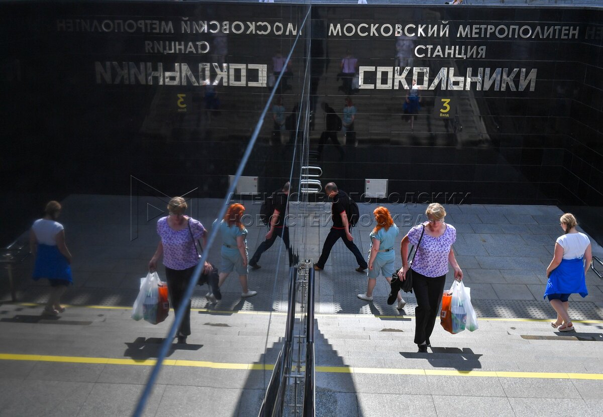 ЦОДД рекомендовал москвичам пользоваться метро из-за непогоды - Агентство  городских новостей «Москва» - информационное агентство