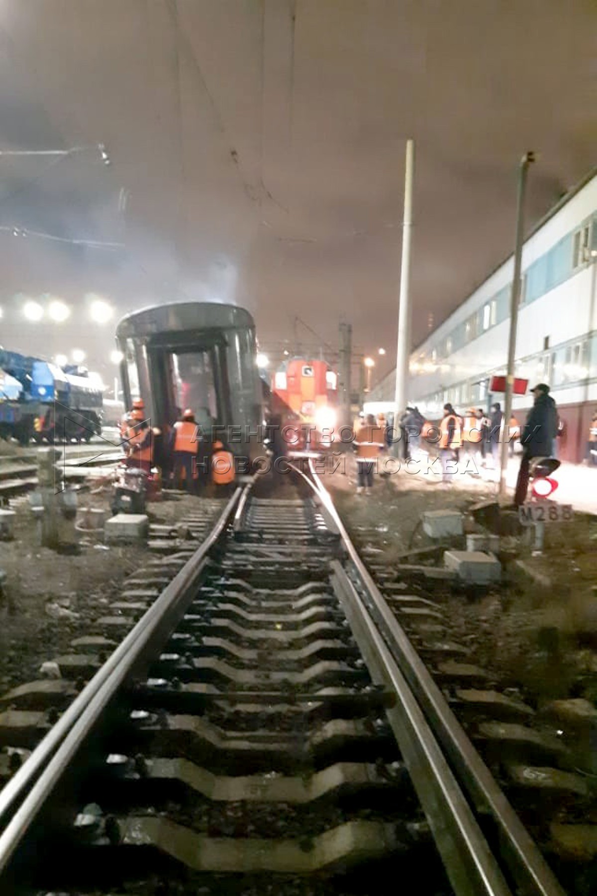 москва пассажирская октябрьская. эт2м "москва-октябрьская". москва пассажирская октябрьская. москва пассажирская октябрьская. станция москва ленинградский.
