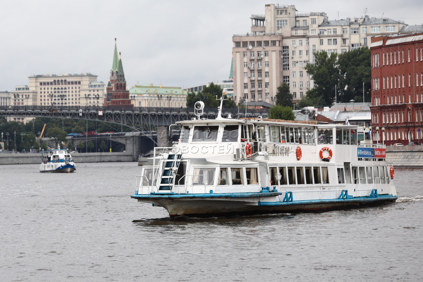 Пароход ривьера москва фото