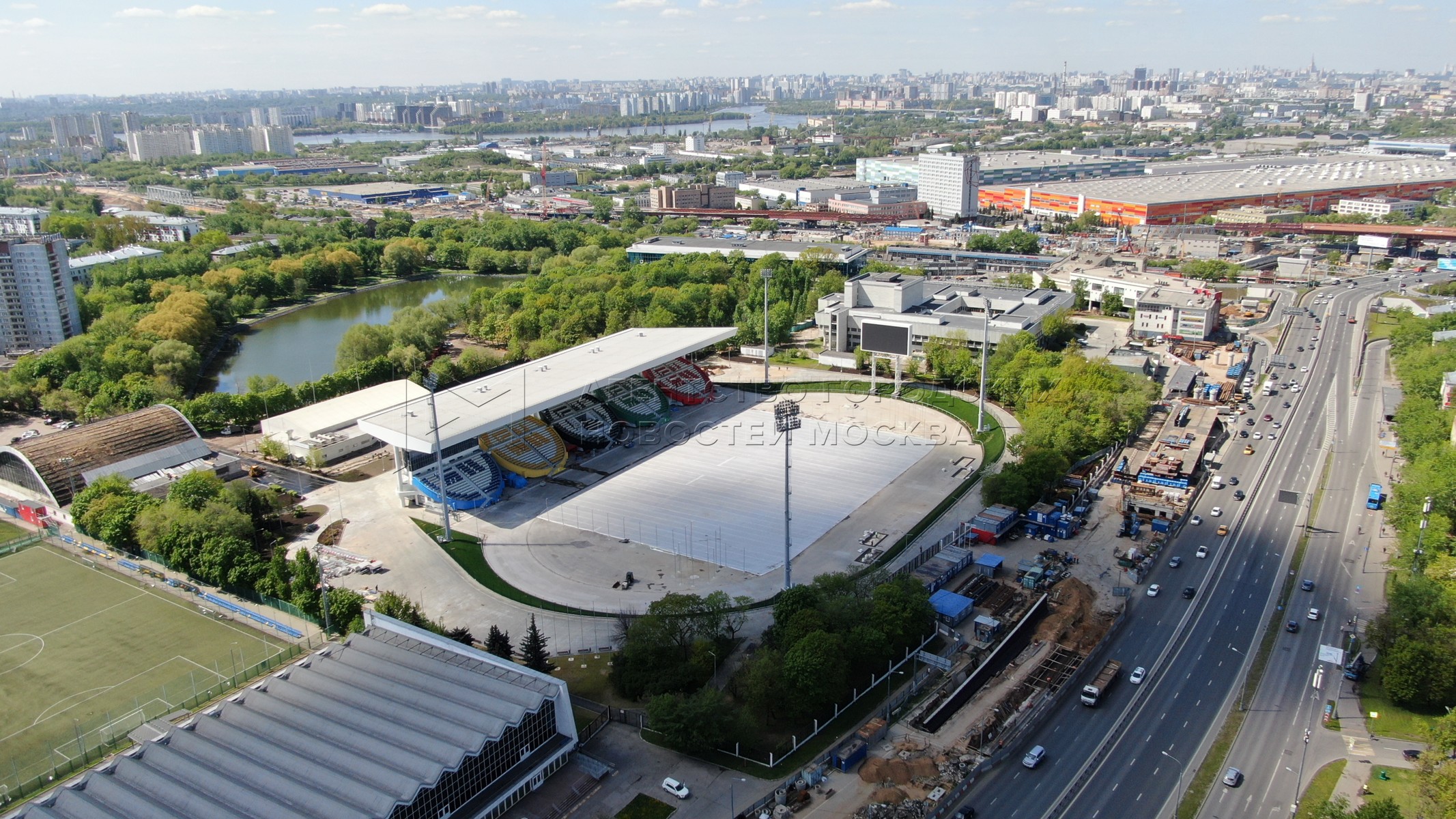 Реконструкция стадиона москвич