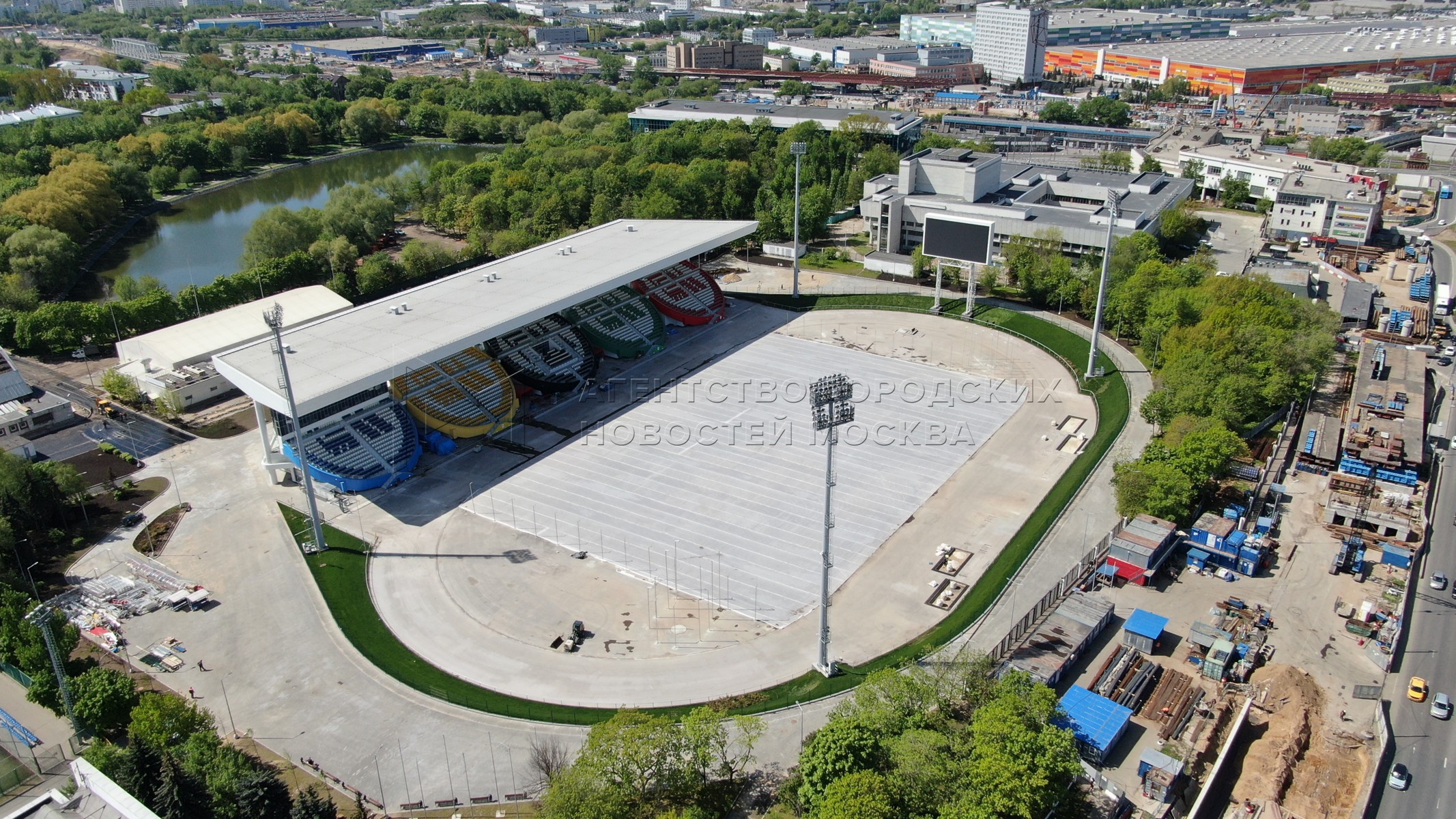 Реконструкция стадиона москвич